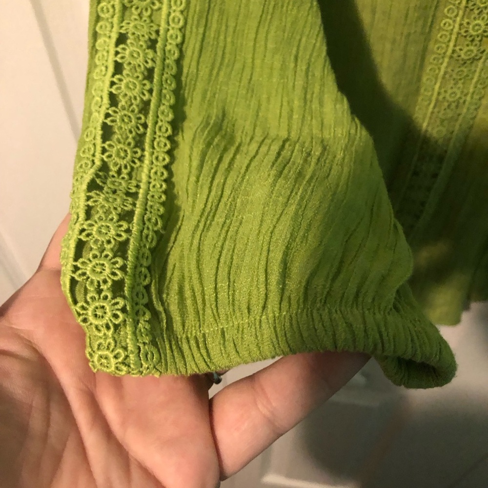 Counterparts Lime Green Blouse with Lace Detailing - Picture 2 of 5